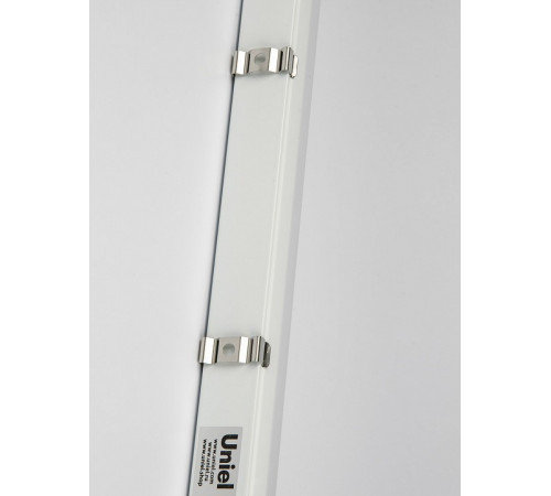 Светодиодный светильник для растений (UL-00007514) Uniel ULI-P13-35W/SPLE IP40 White Светодиодный светильник для растений (UL-00007514) Uniel ULI-P13-35W/SPLE IP40 White