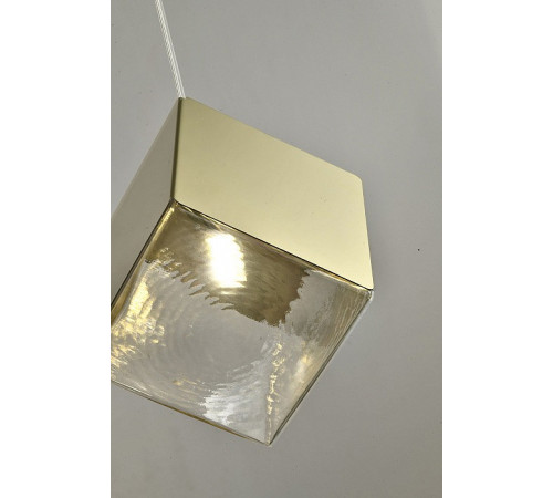 Подвесной светильник Zortes Ice cube ZRS.1005.03