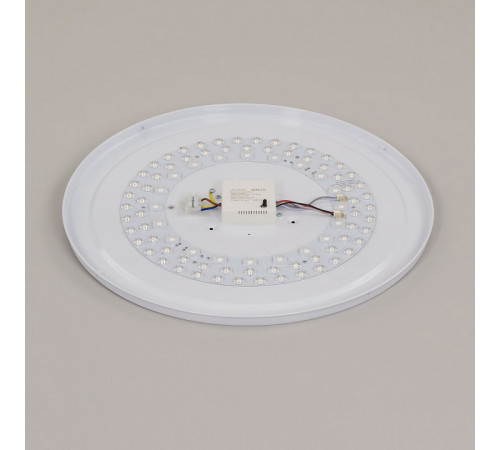 Потолочная люстра Citilux Спутник CL734680G Потолочная люстра Citilux Спутник CL734680G